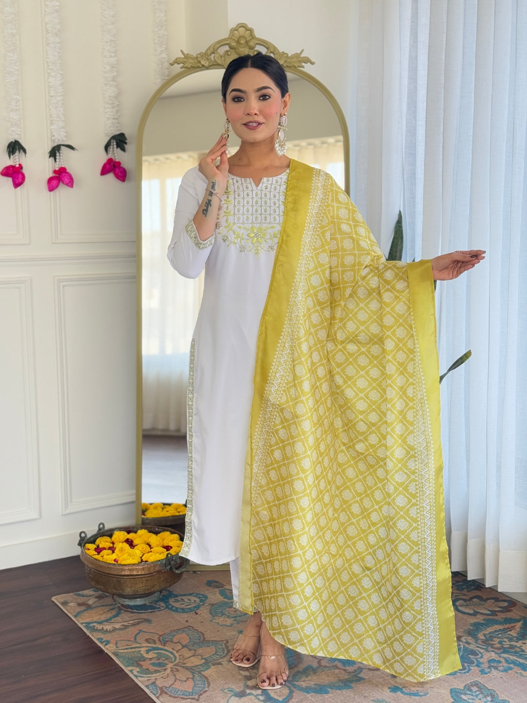 White Grace Viscose Kurta Pant