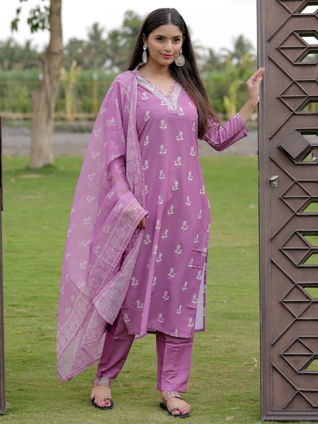 Mauve Cotton Embroidered Kurta Pant Set