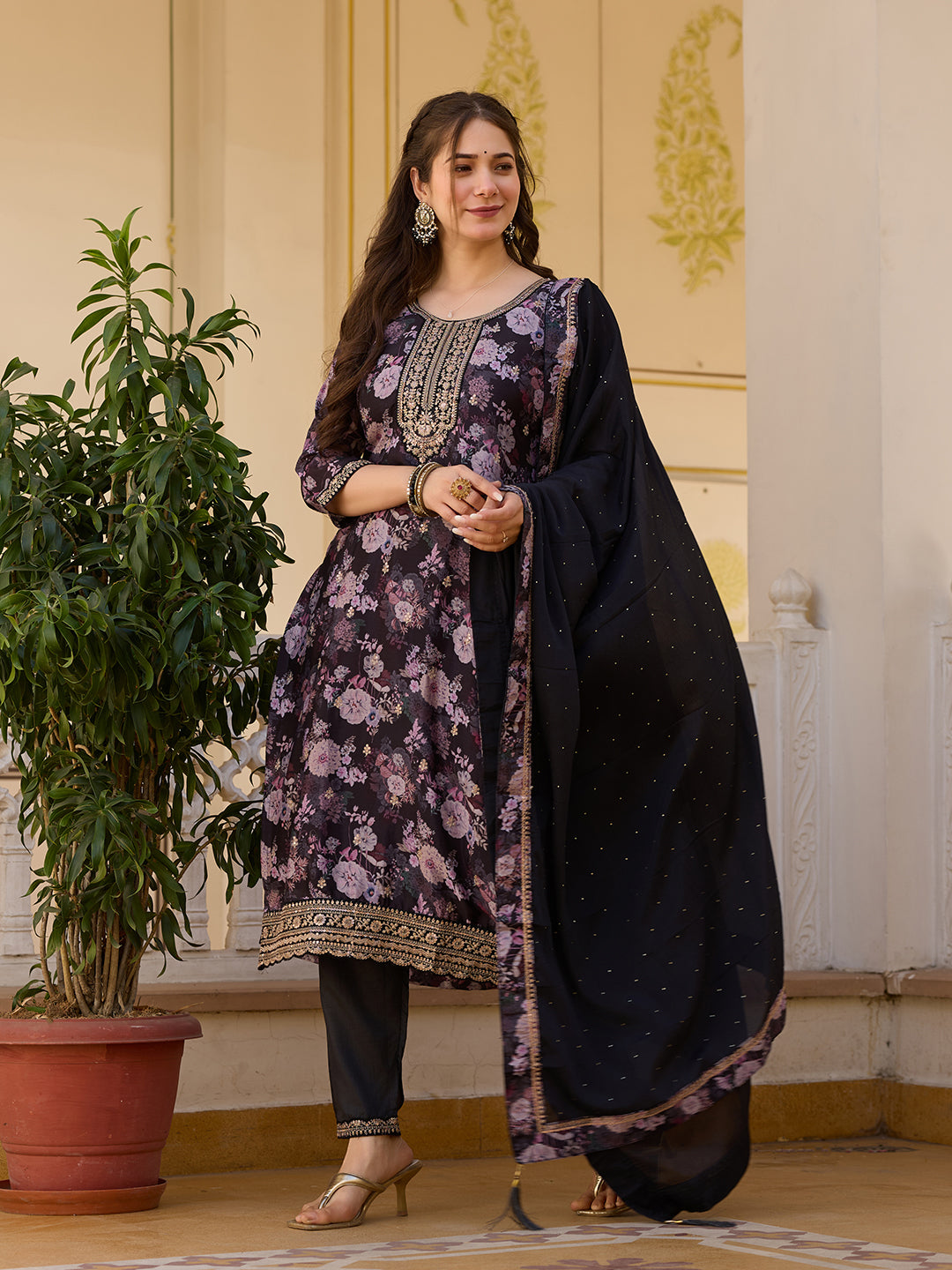 Black Floral Printed Kurta Pant Set