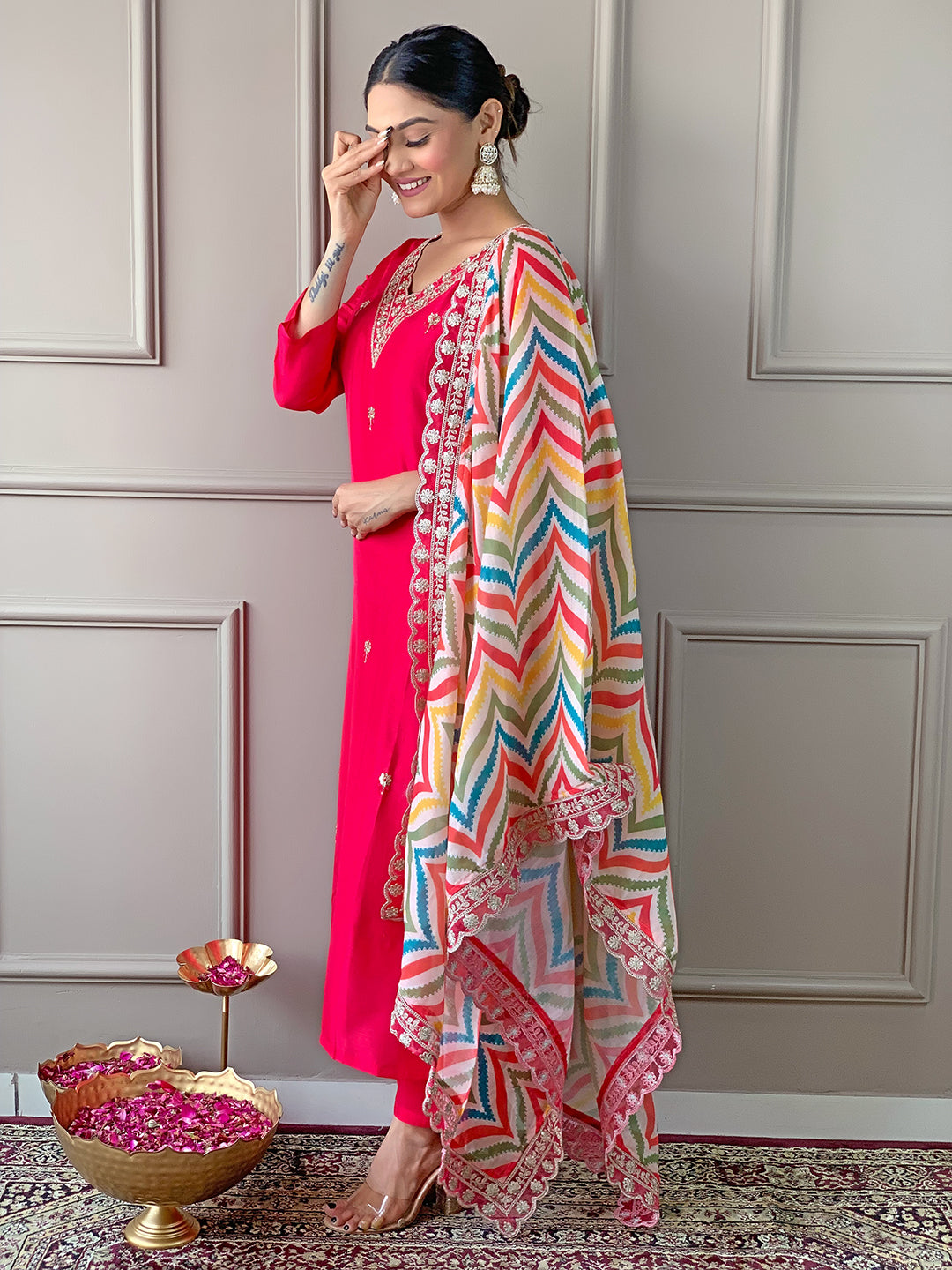 Gajari Embroidered Kurta Pant