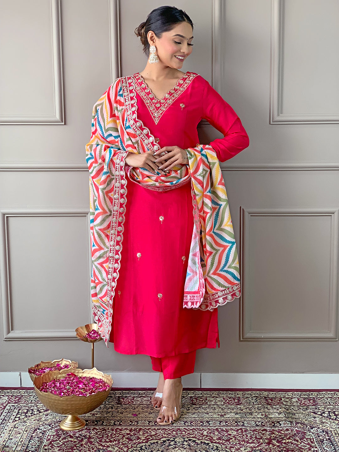 Gajari Embroidered Kurta Pant