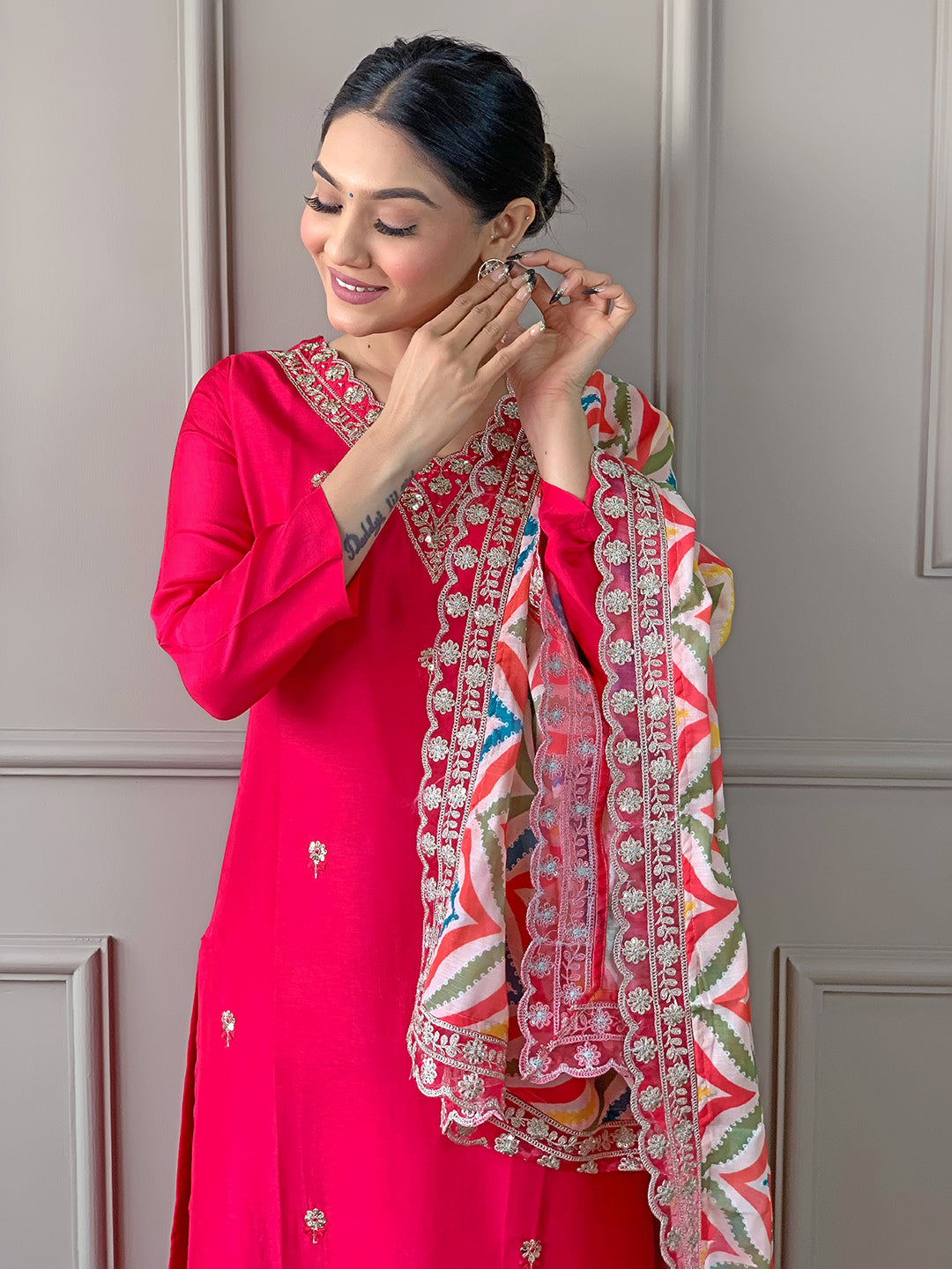 Gajari Embroidered Kurta Pant