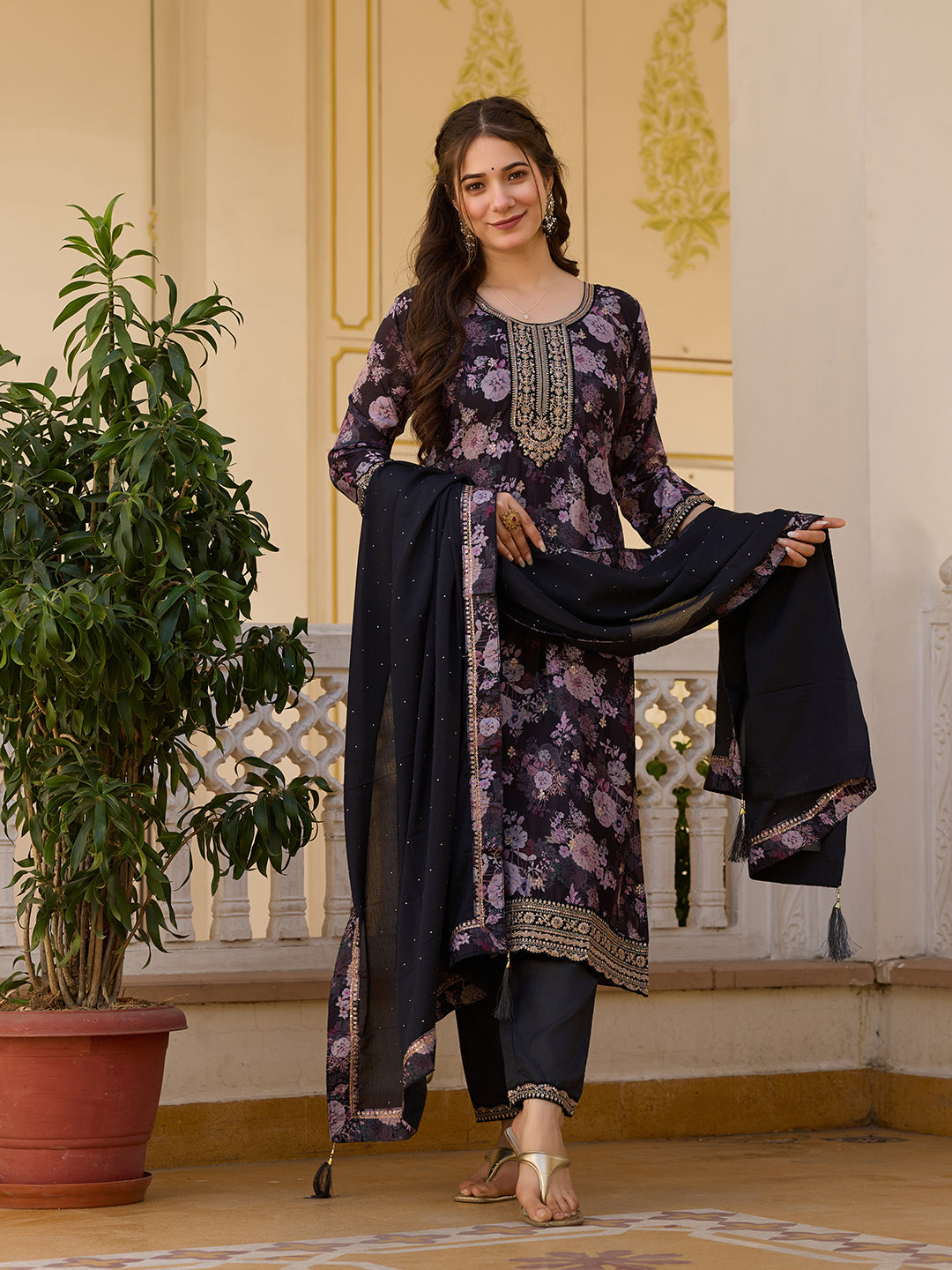 Black Floral Printed Kurta Pant Set