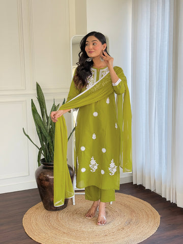 Olive Green Floral Embroidered Kurta Pant