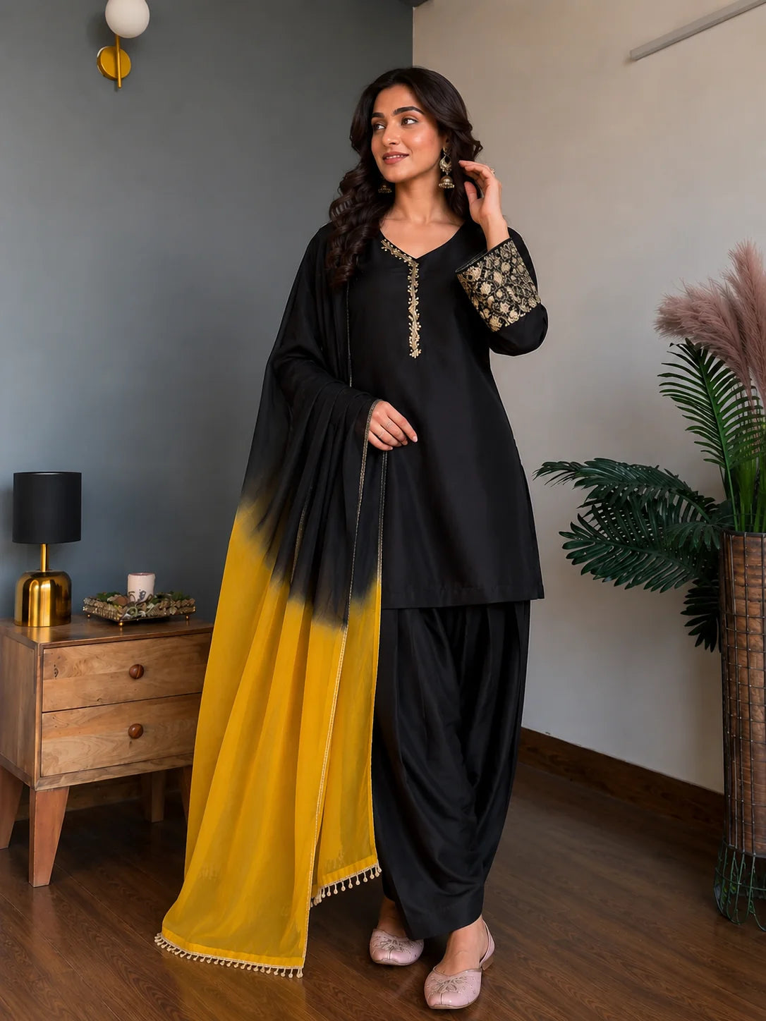 Black Jacquard Work Embroidered Kurta Pant Set
