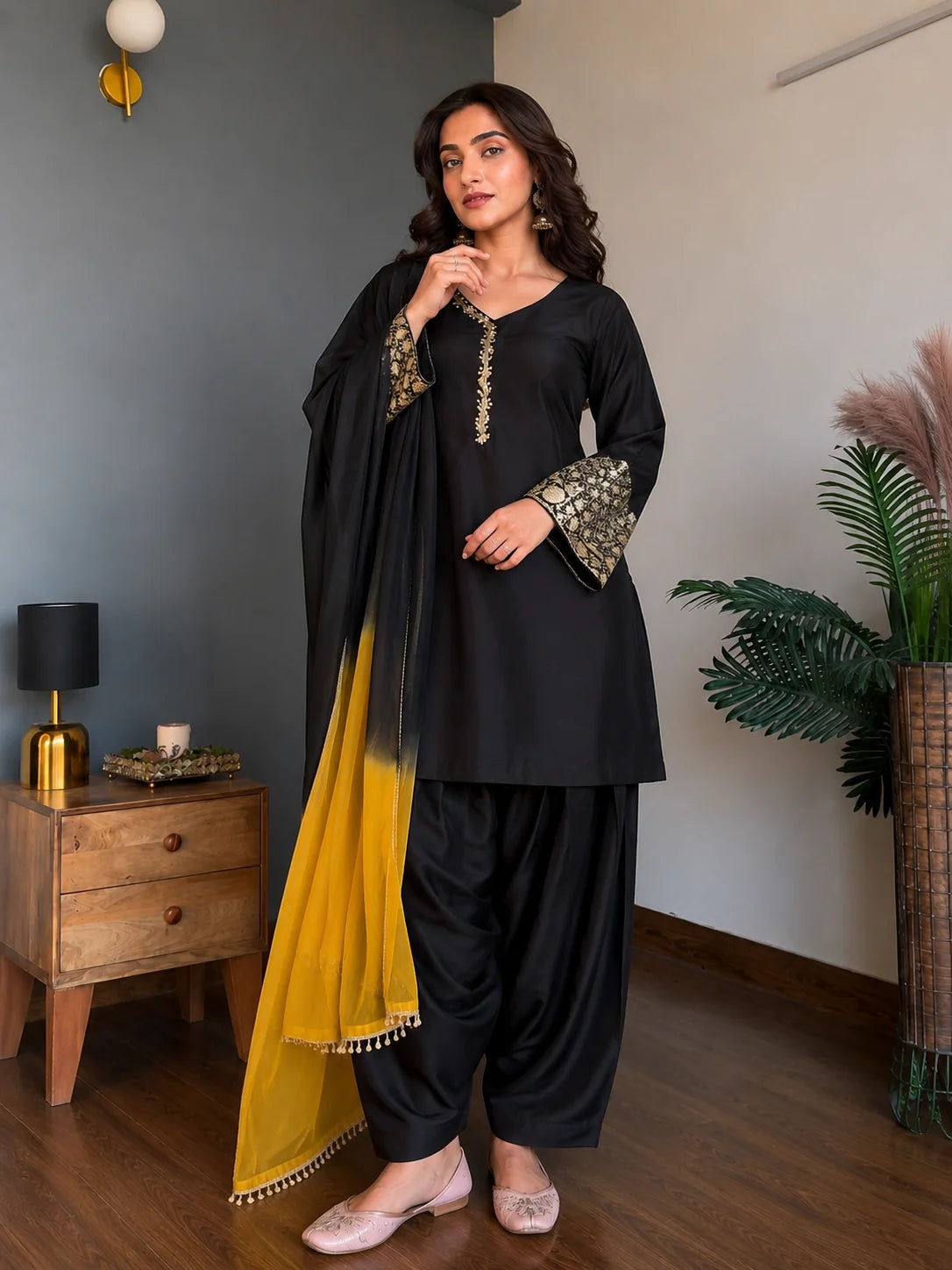 Black Jacquard Work Embroidered Kurta Pant Set