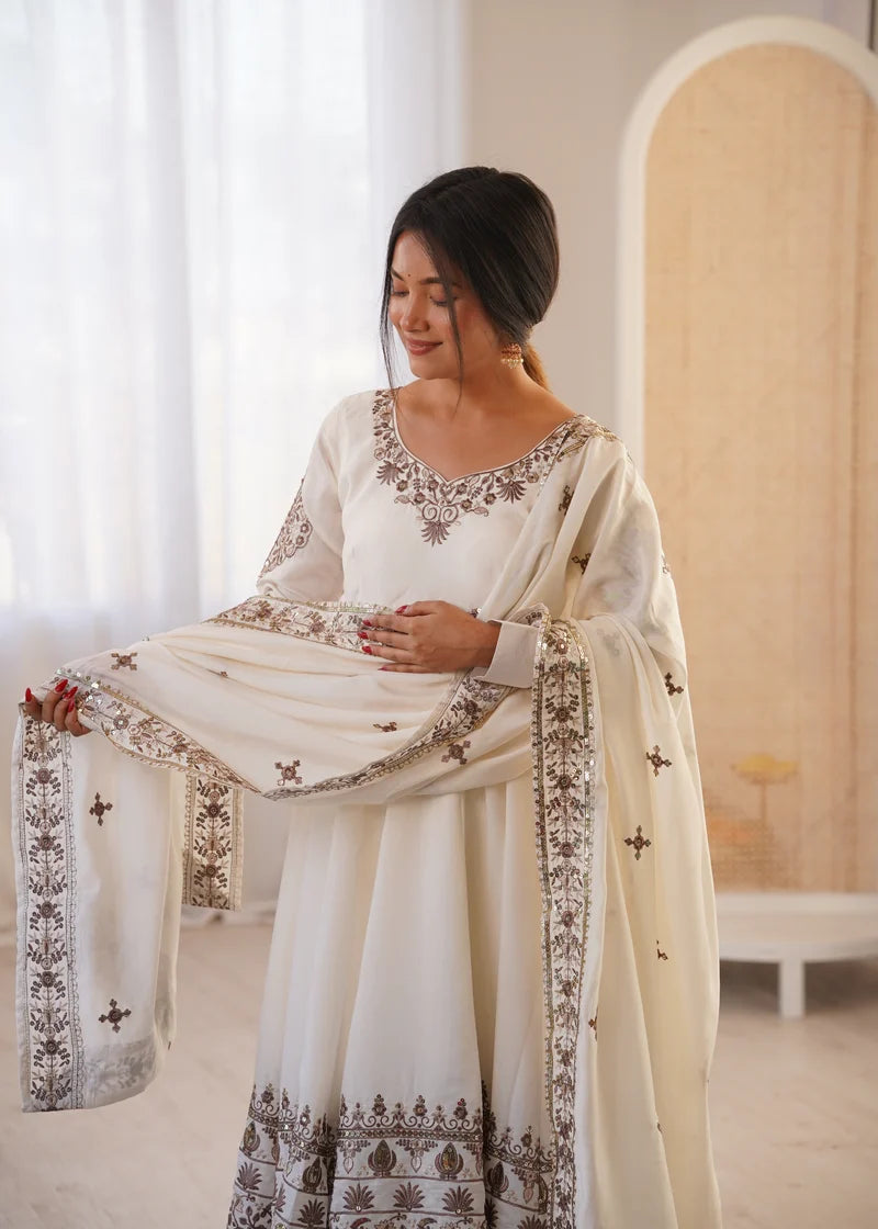 Moonlit Pearl Roman Silk Suit Set