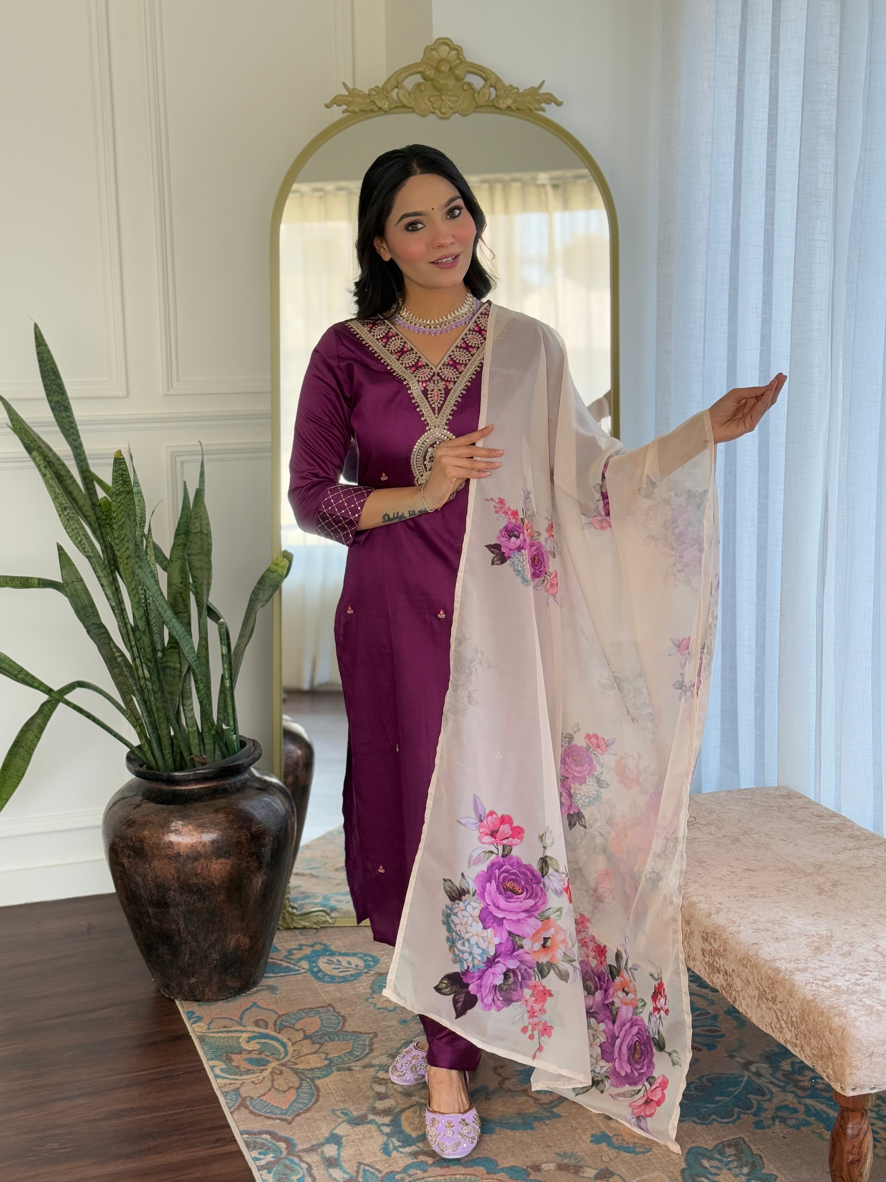 Mocha Rose Embroidered Kurta Pant