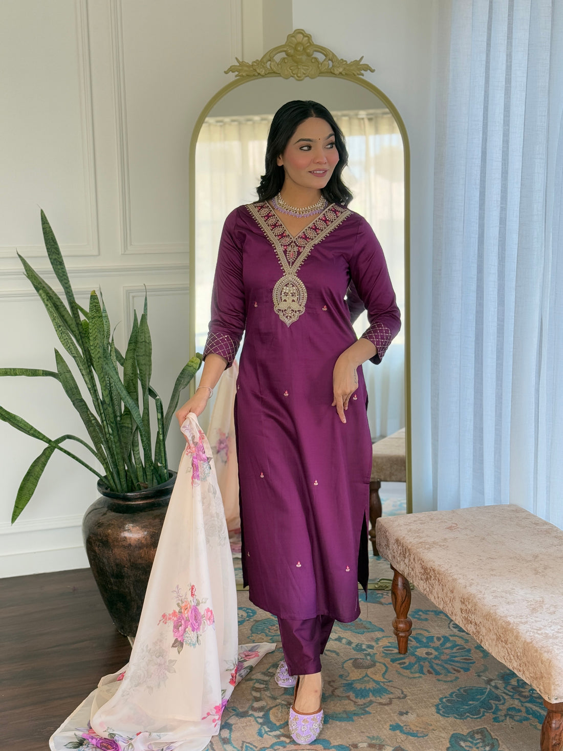 Mocha Rose Embroidered Kurta Pant