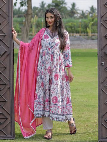 Cream Floral Printed Nyra Cut Kurta Set