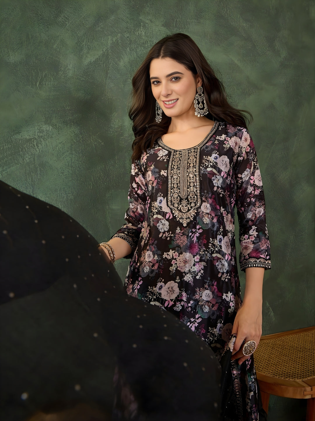 Black Floral Printed Kurta Pant Set