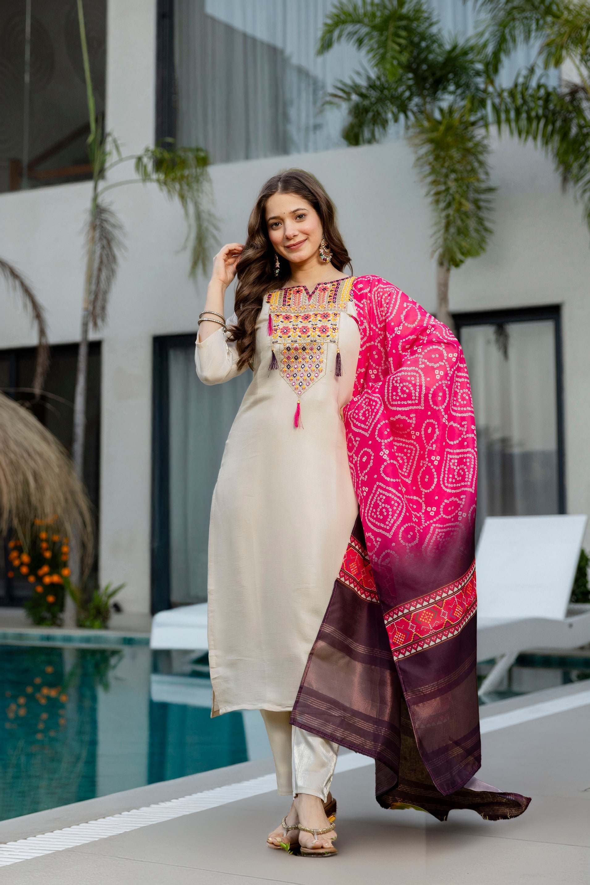 Pink Bandhani Dupatta With Kurta Set